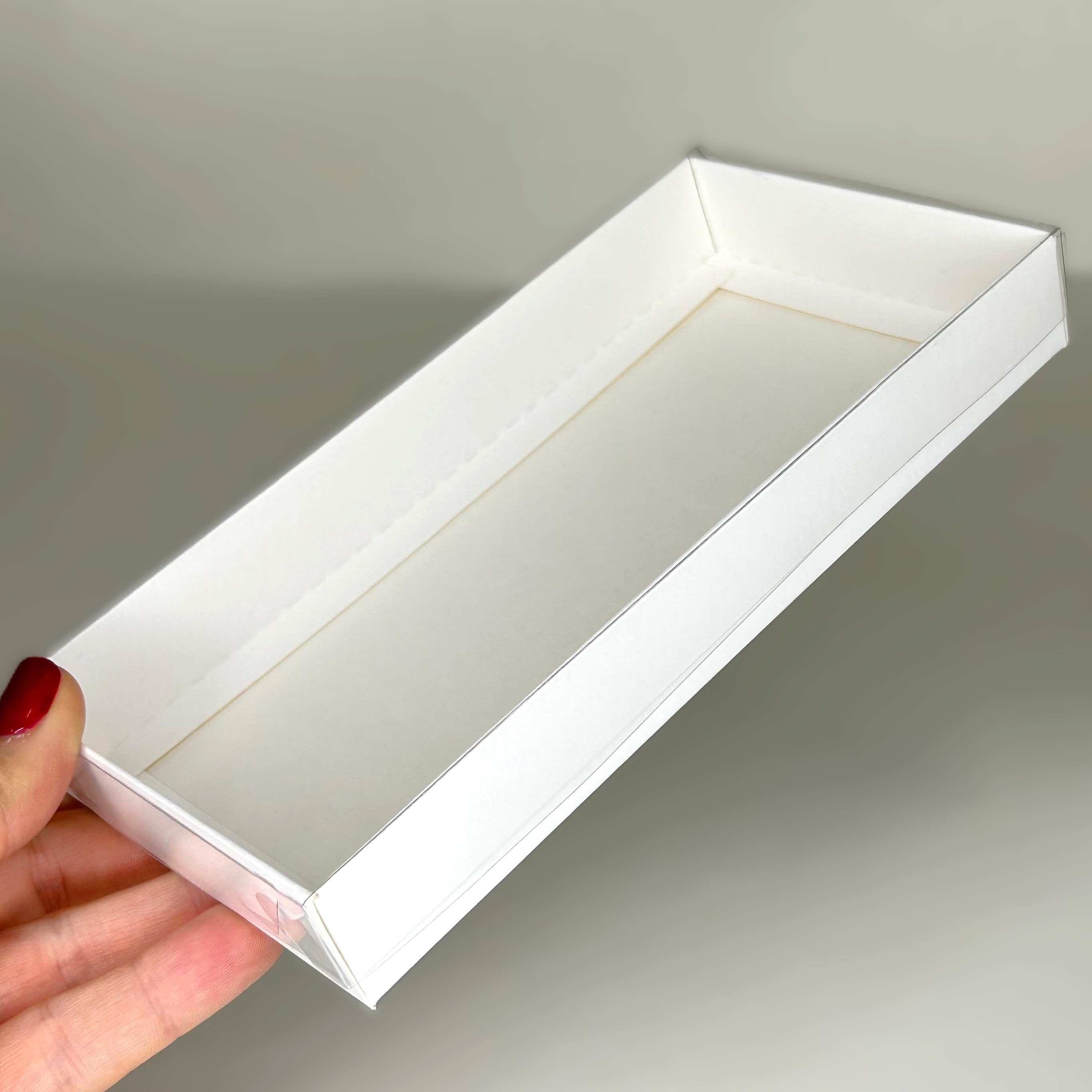 Коробка под дубайский шоколад с пластиковой крышкой 180х90х25 мм (белая) (2)