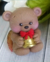 мишка с колокольчиком кор