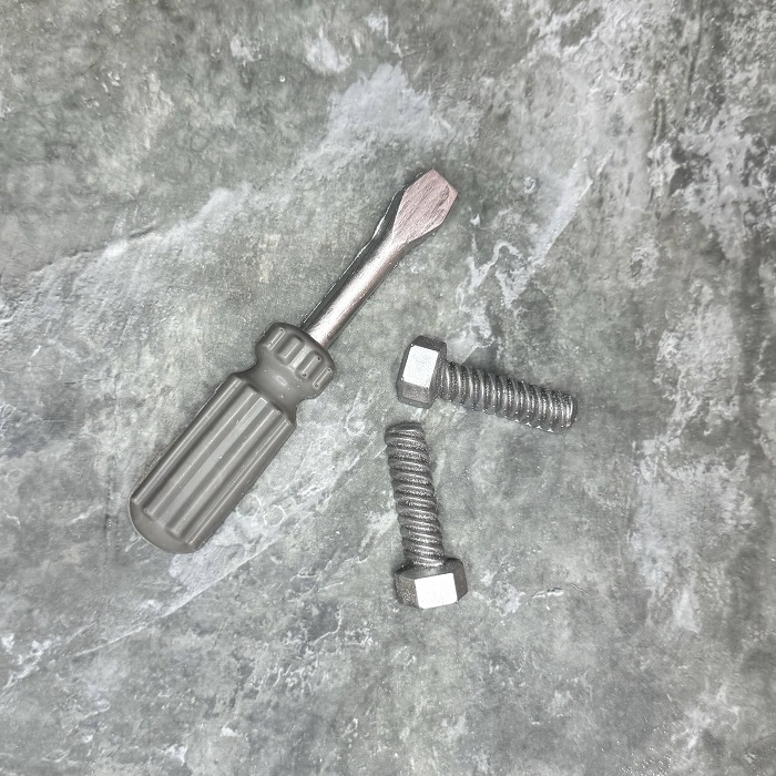 отвертка винт