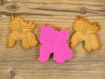 forma-dlja-pechenja-edinorog-01.jpg единоррог